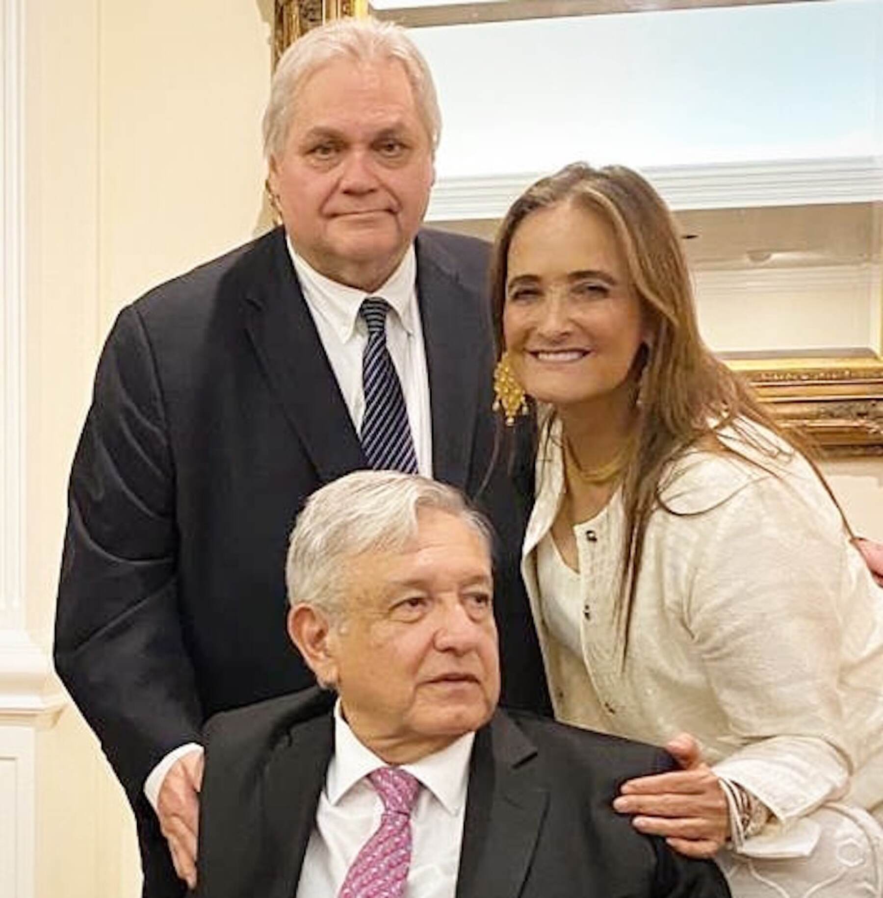 Empresaria Patricia Armendáriz 'reporteó' la cena en la Casa Blanca