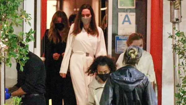 EXC Angelina Jolie, Ellen Pompeo