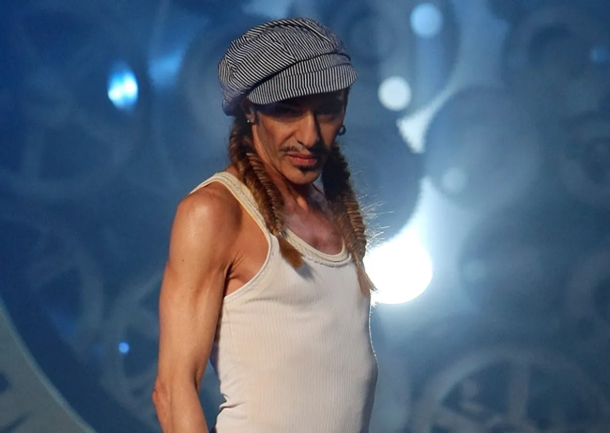 Galliano siempre se ha caracterizado por sus excentricidades.