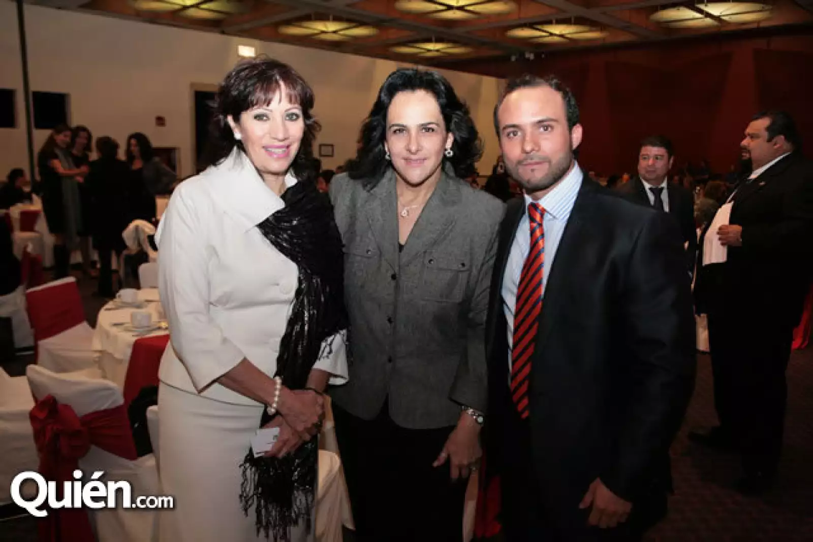 Laura Arellano,Elena Herrejon,Mario Giordano