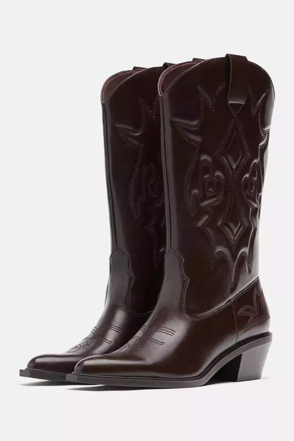 Botas W.jpg