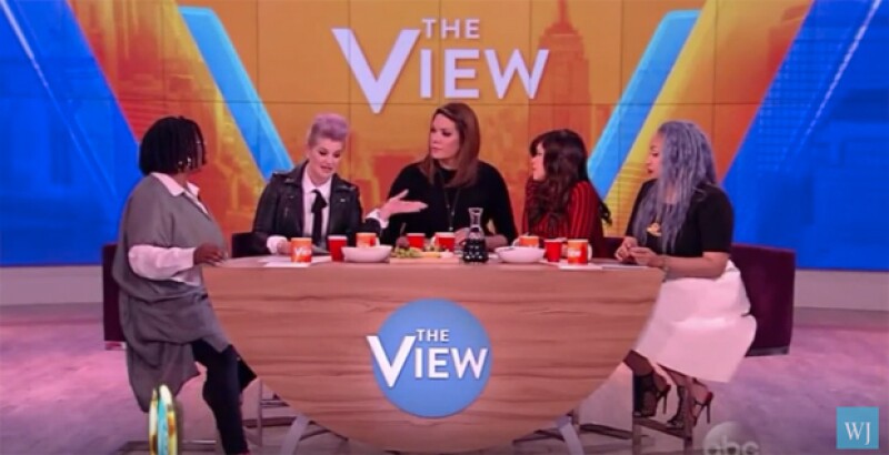 Kelly Osbourne se disculpó en su cuenta de Instagram por el comentario sobre los latinos que realizó en el programa The View.