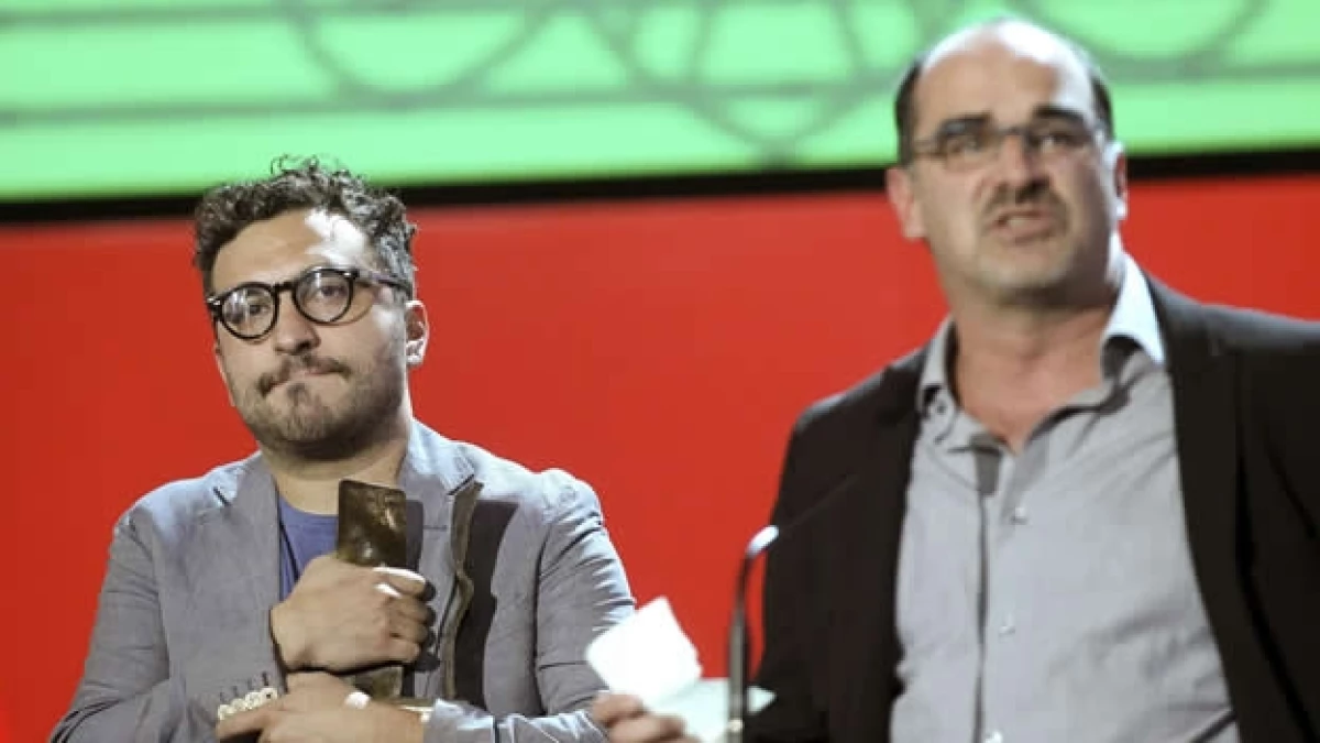 El director Alfonso Ruiz Palacios (i) y el productor Ramiro Ruiz (d) película 'Gueros' en San Sebastian