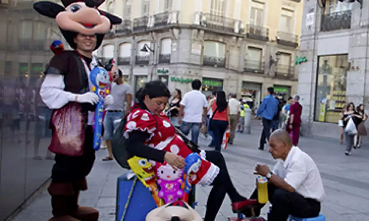 El Gobierno español destacó el fuerte crecimiento de los turistas con paquete turístico. (Foto: AP)