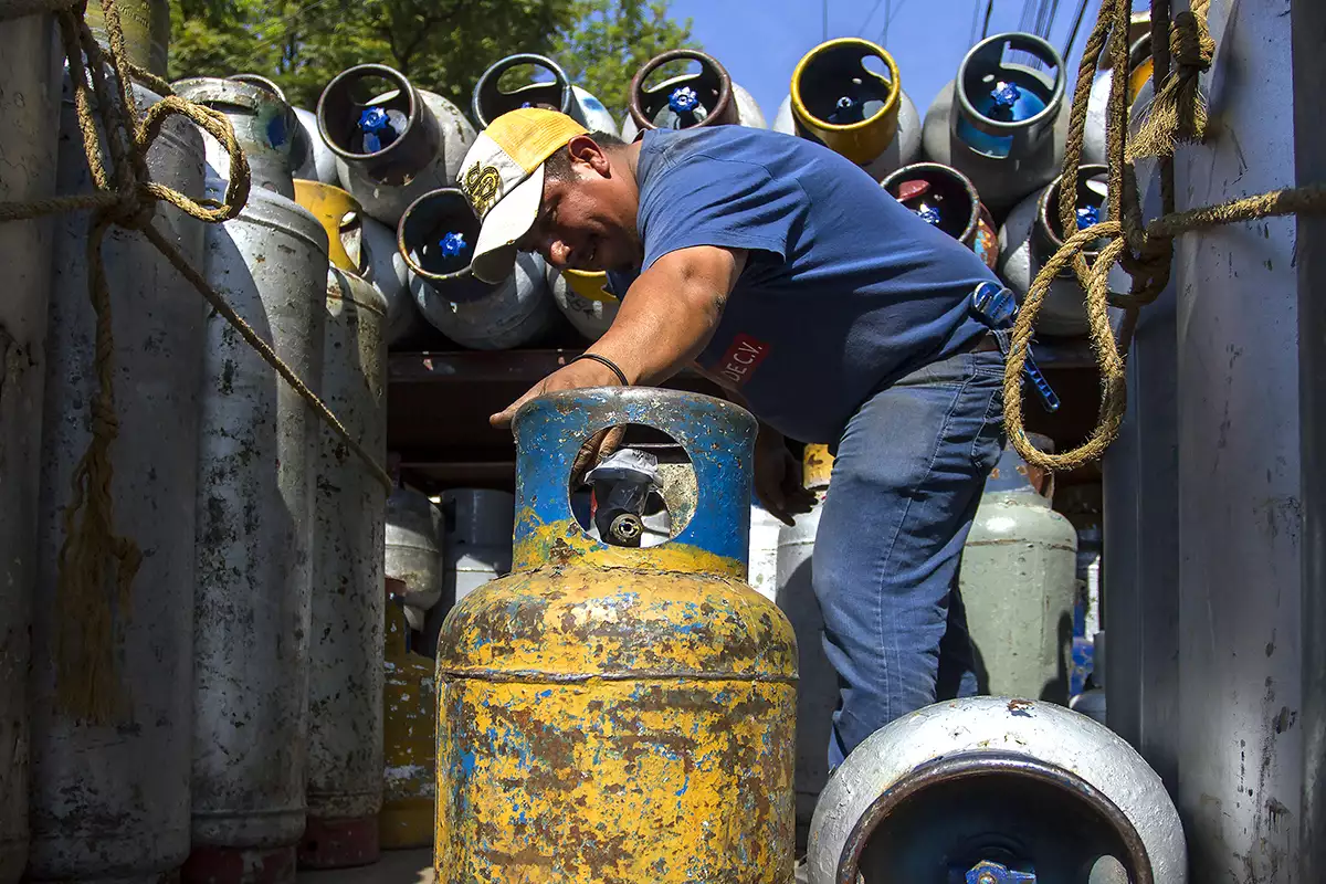 Contrataciones Gas Bienestar