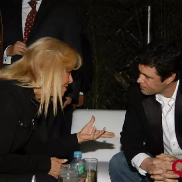 Adriana Cesar, Carlos Bernard