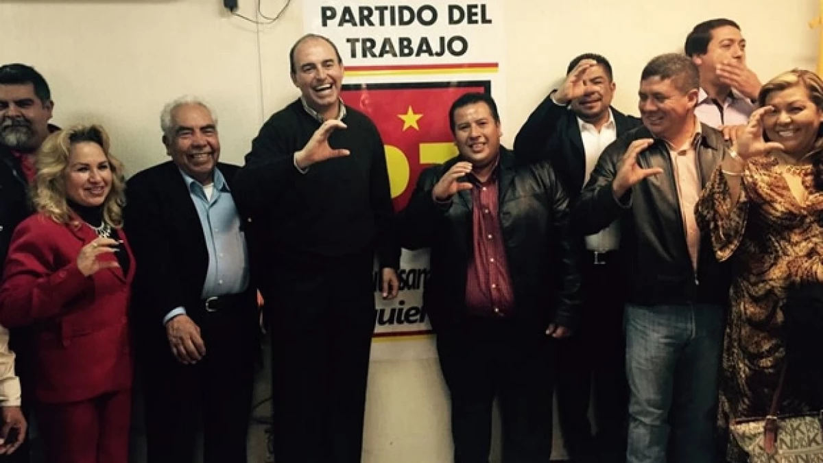 Fernando Perez Espinosa SLP izquierda