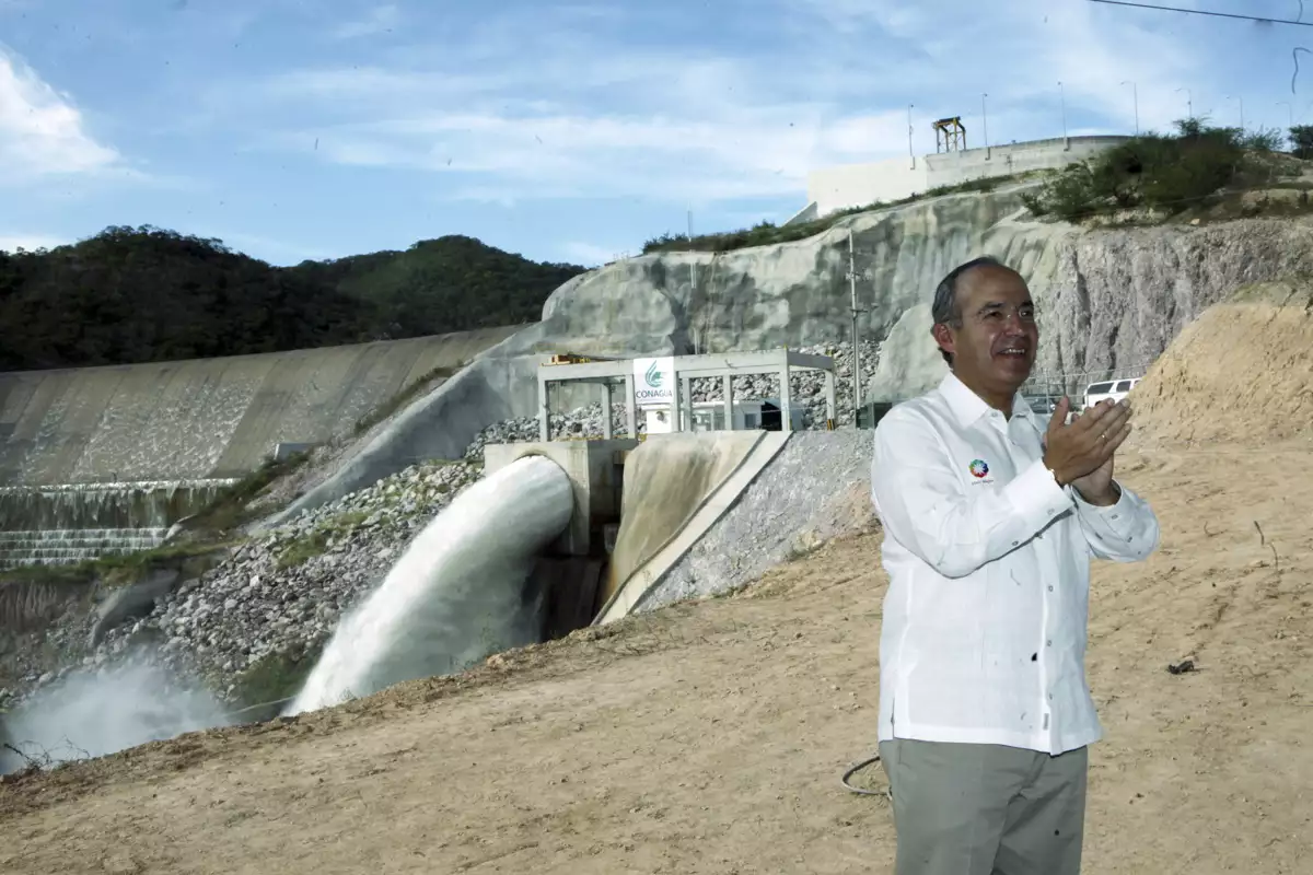Presa Picachos. Calderón