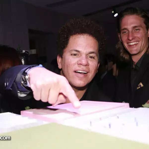 Romero Brito,Collin Watson