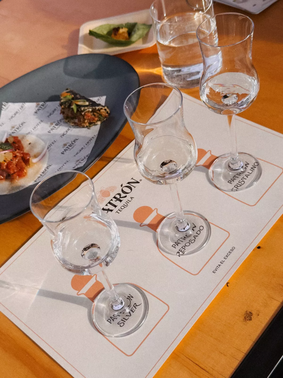 patron3.JPG