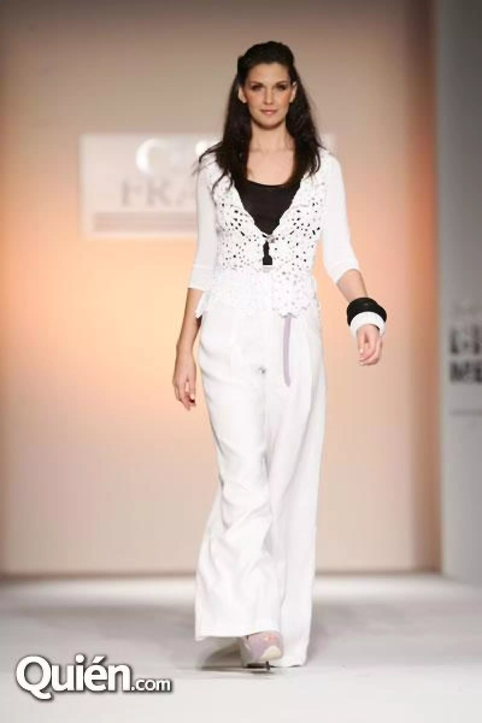 MBDF Pasarela C?r Franco