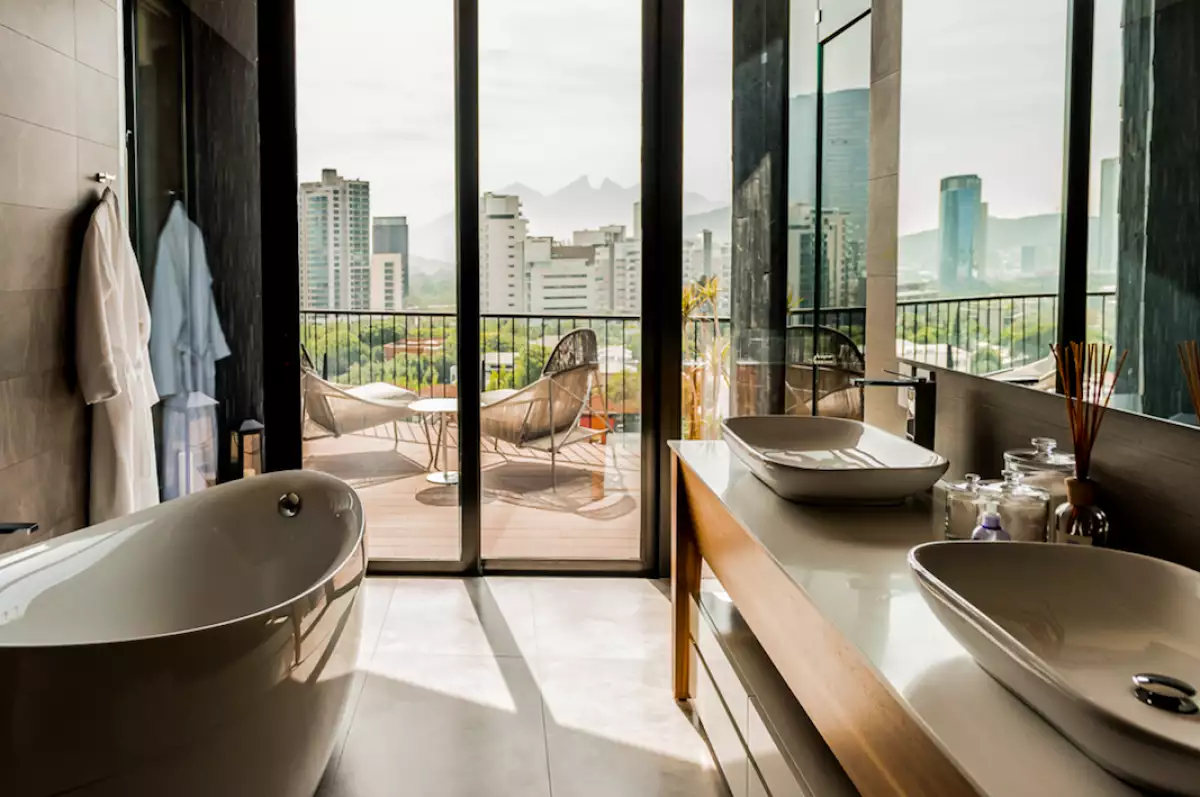 penthouse monterrey baño