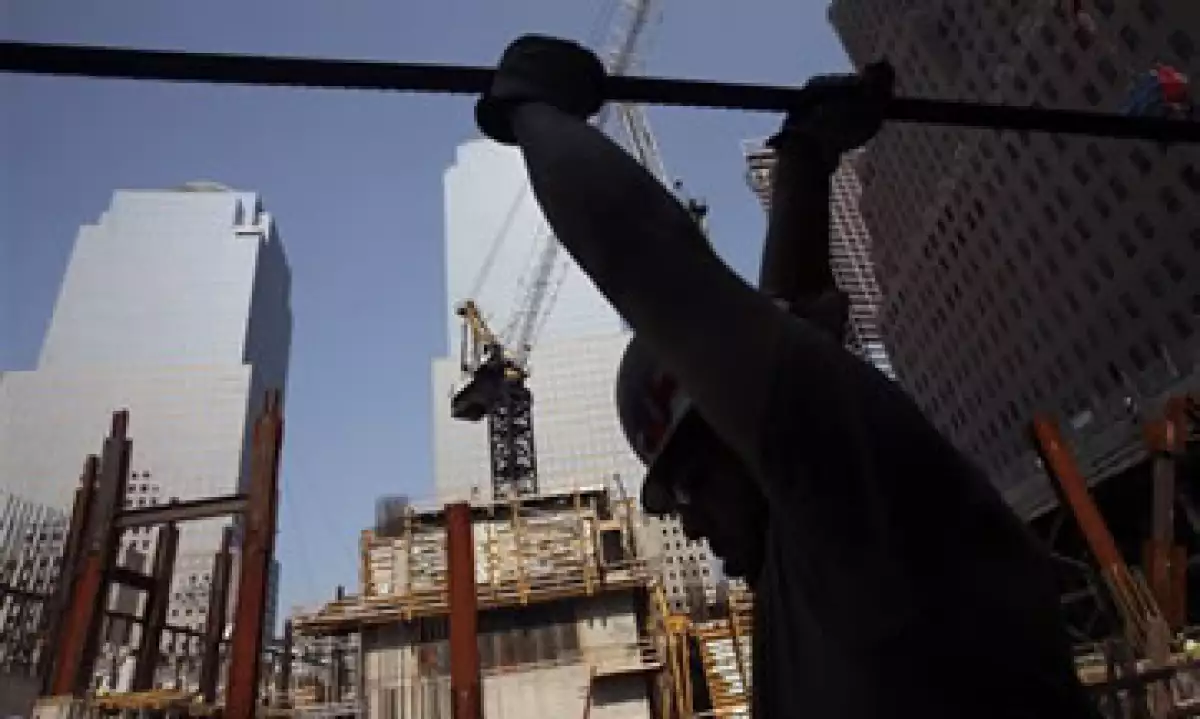 Analistas habían previsto que el gasto en construcción sería plano en junio. (Foto: AP)