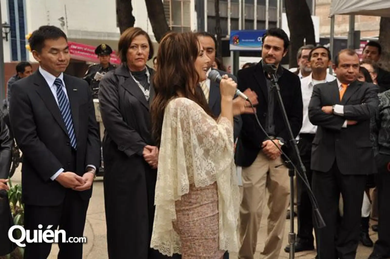Elena Cepeda,Secretaria de Cultura del D.F.,Claudia Lizaldi y Salvador Corrales Ayala