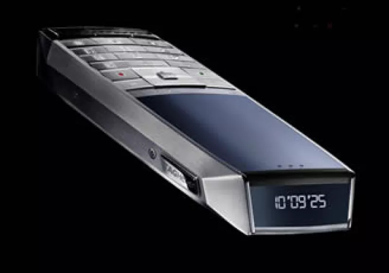 Tag Heuer, ha entrado en sectores como el de la telefonía móvil de lujo. En la foto, el celular de lujo de TAG (Foto: Cortesía TAG Heuer)