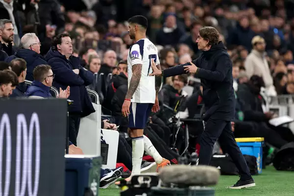 Tottenham Hotspur v Liverpool - Premier League