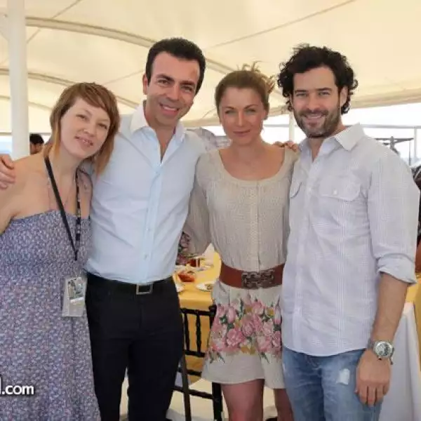 Paula Amor,Alejandro Ramírez,Ludwika Paleta,Emiliano Salinas