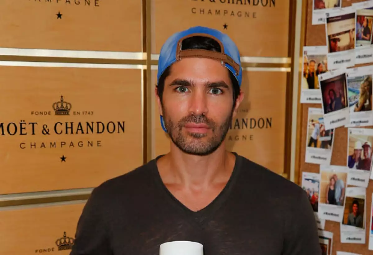 Eduardo Verástegui produce la película Little Boy, que estrena en mayo de este año.