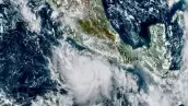 Nubes color blancas, mar azul, océano pacífico mexico.jpg