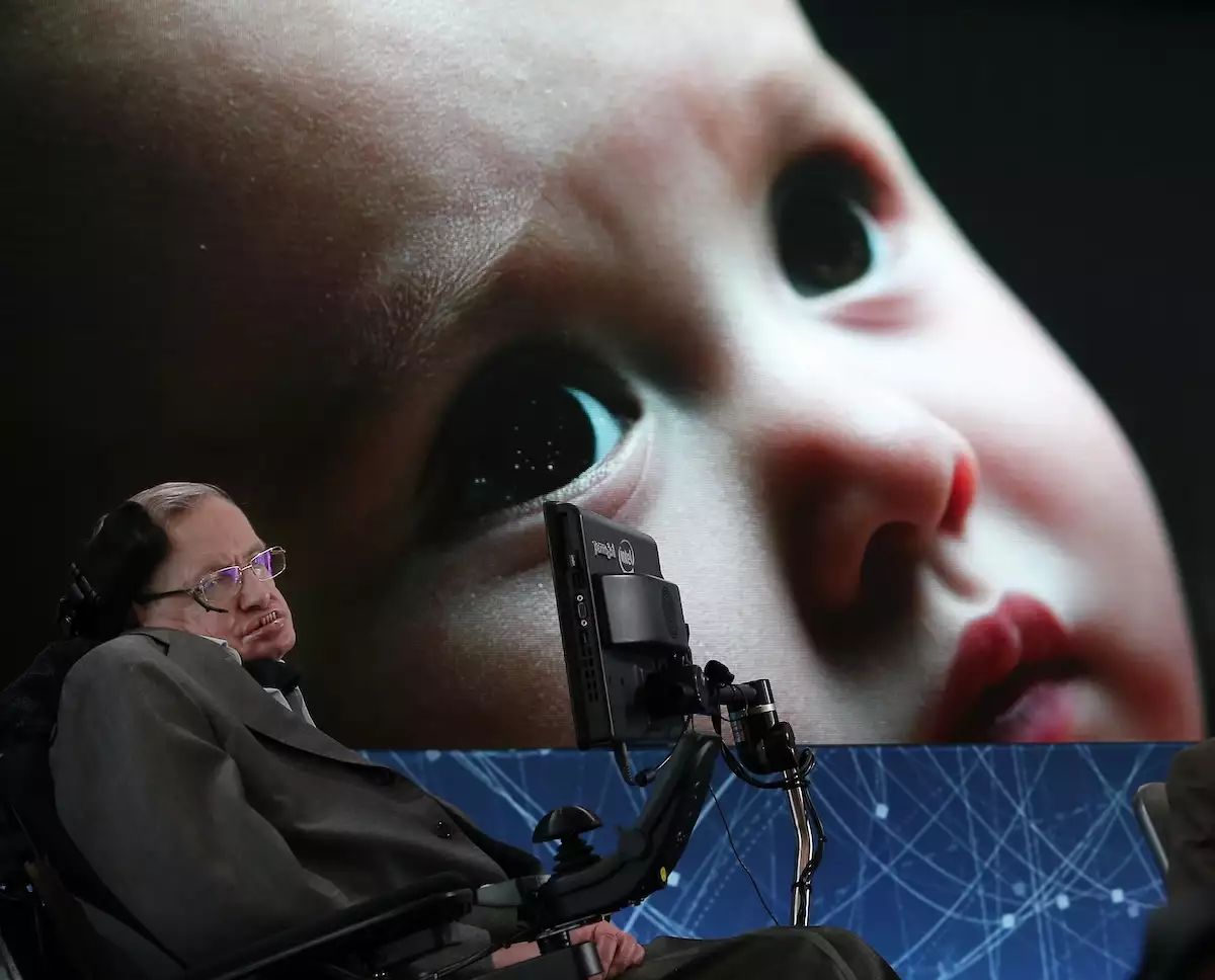 El astrofísico británico Stephen Hawking
