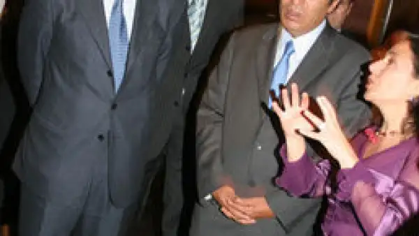 Ferruccio Ferragamo, Saúl Juárez Cisneros