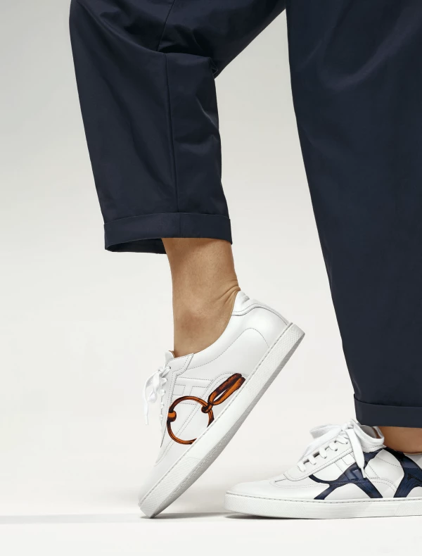HERMESCHAUSSURES.indd