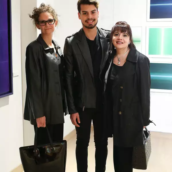 Inauguración Damián Suárez, Fenotipo de la luz