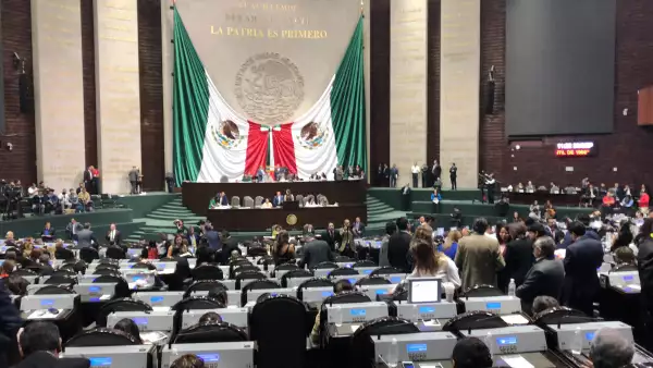 Revocación de mandato Morena diputados