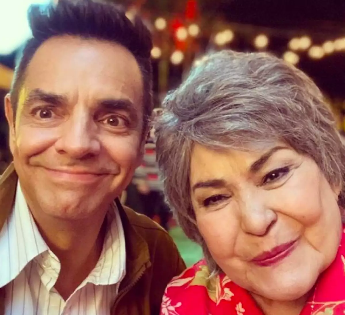 Eugenio Derbez y Carmen Salinas.