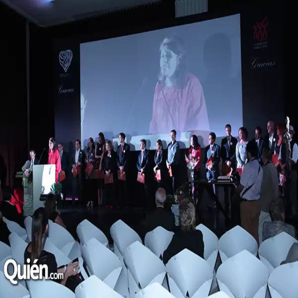 Firma Comprometidos por México