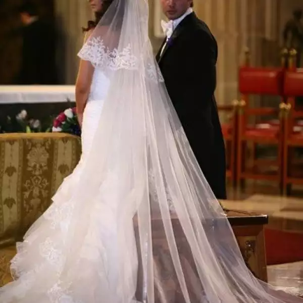 Ana Cristina Butrón Robles Gil,Carlos Humberto Toledo