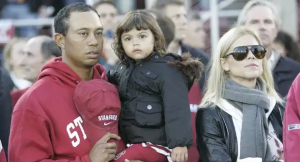 Tiger Woods junto a su esposa y su hija Sam, a tan sólo seis días antes de comenzar el escándalo.