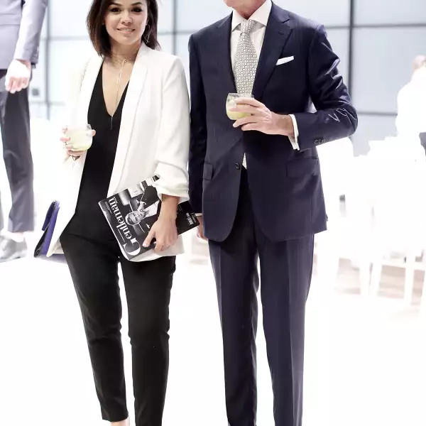 Lanzamiento de Tailored, de Nautica