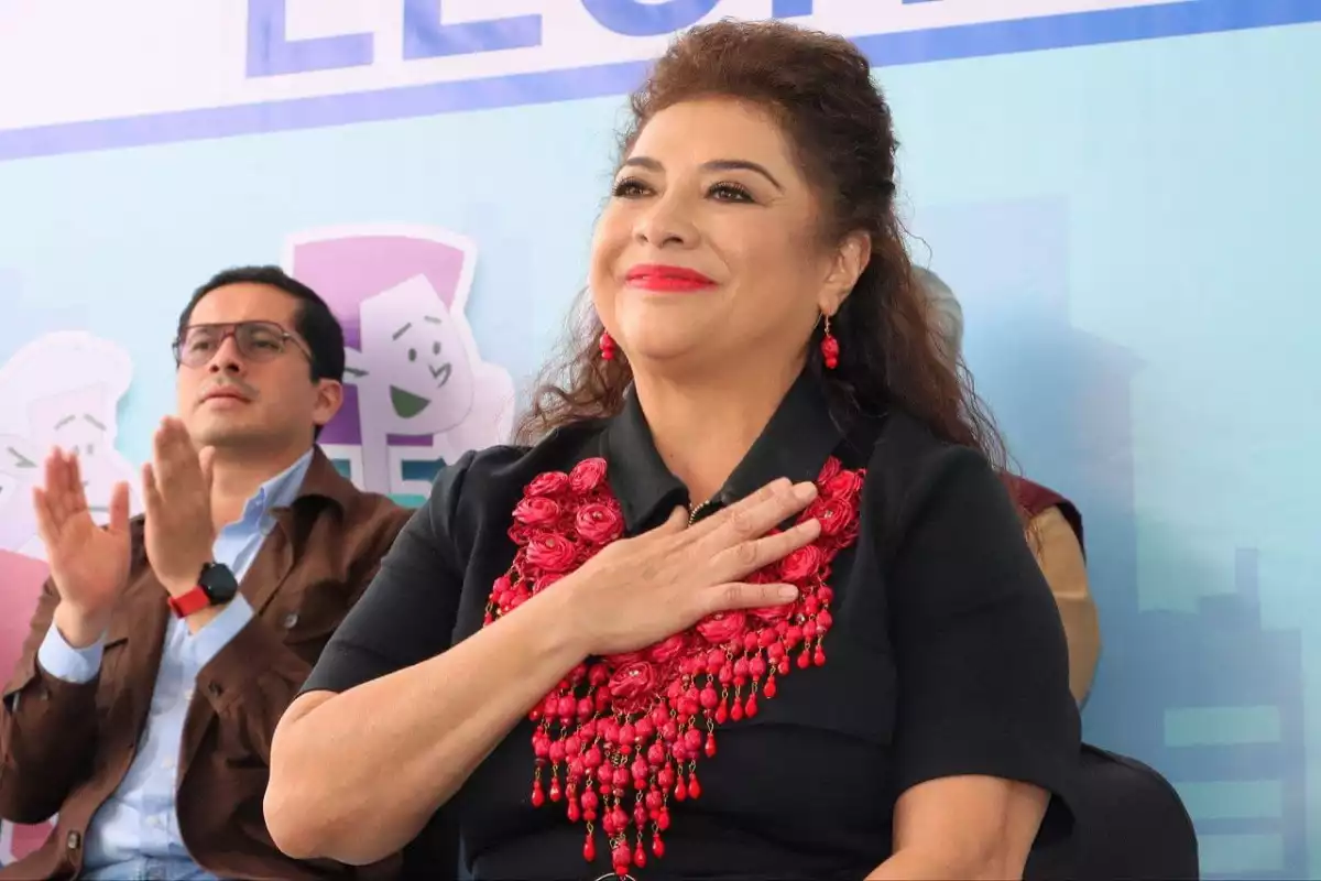 programas sociales clara brugada.jpeg