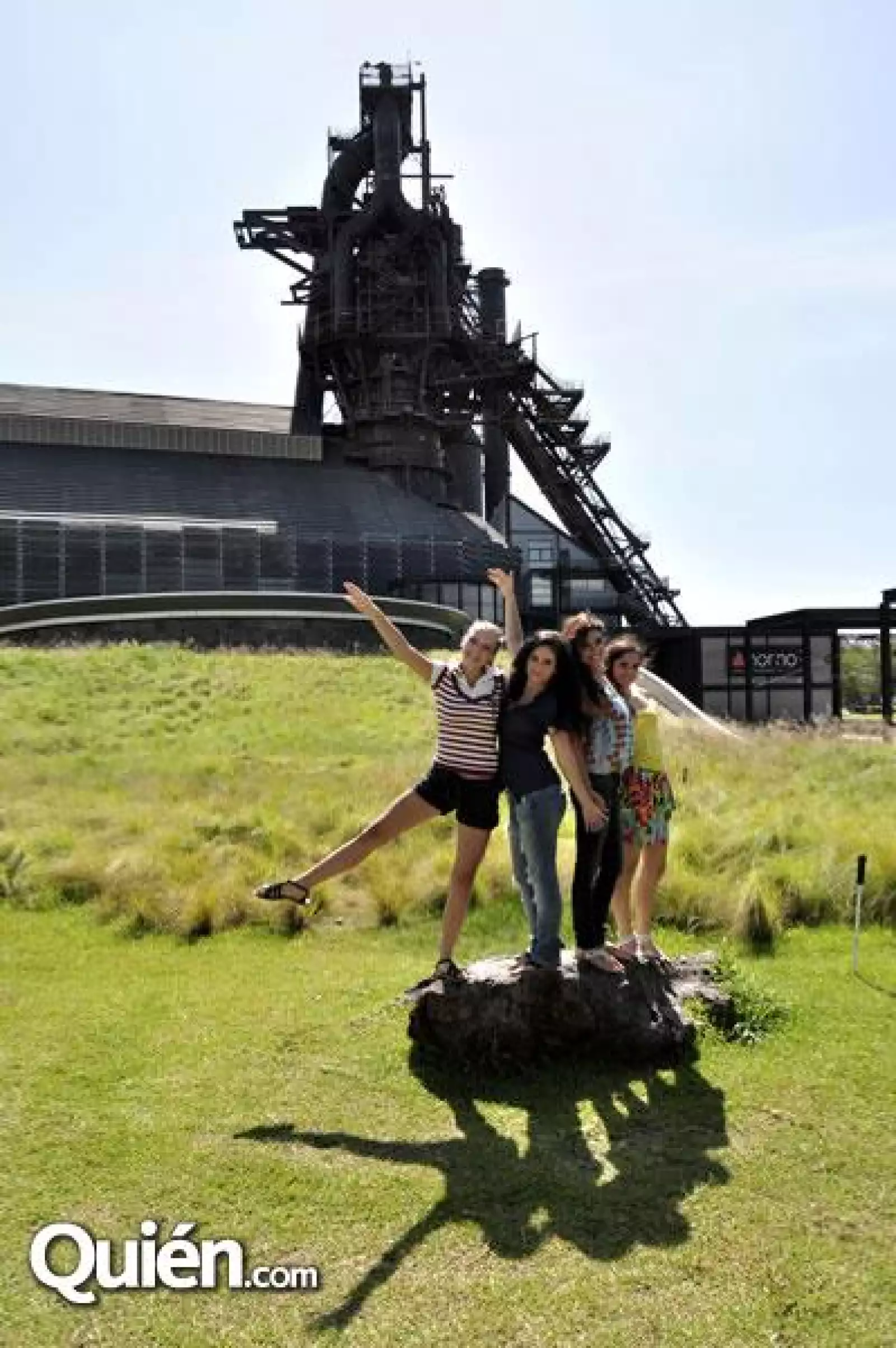Katia Garza,Karla Cantú,Romi Sama y Susy Bonada