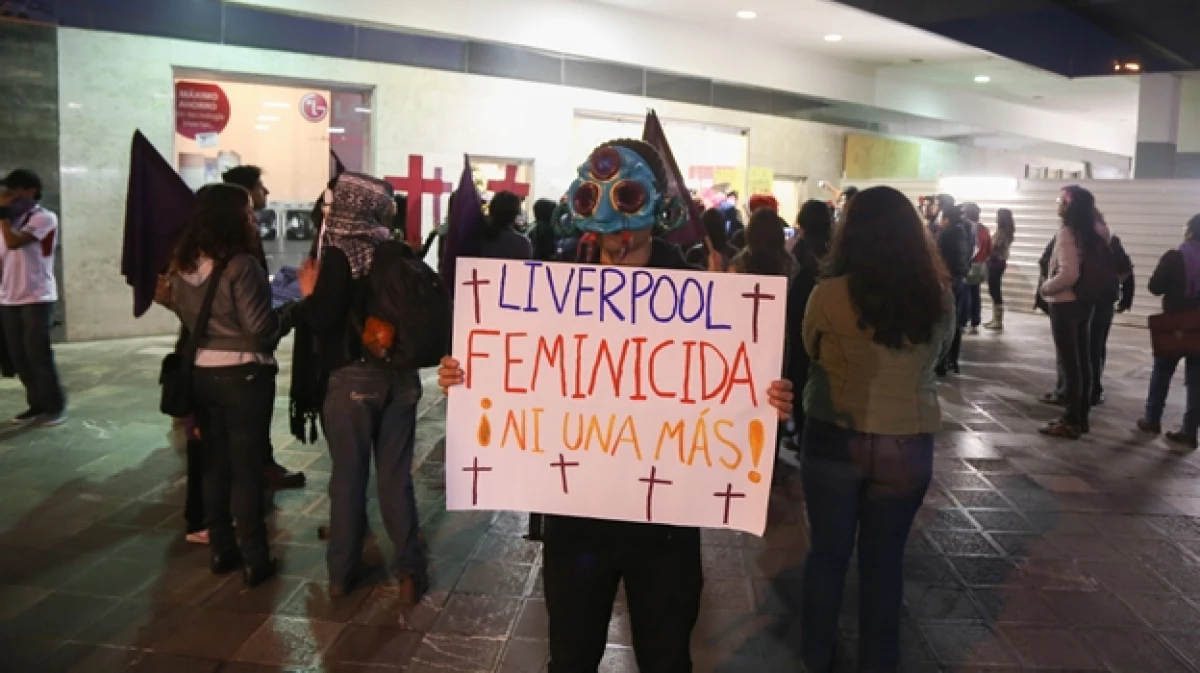 Liverpool asesinato empleada