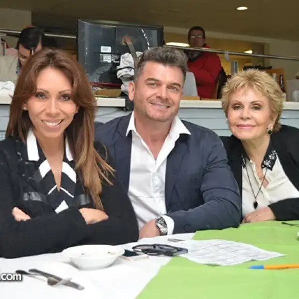 Amaranta Ruiz,Sergio Basañez y Mary Rodríguez.