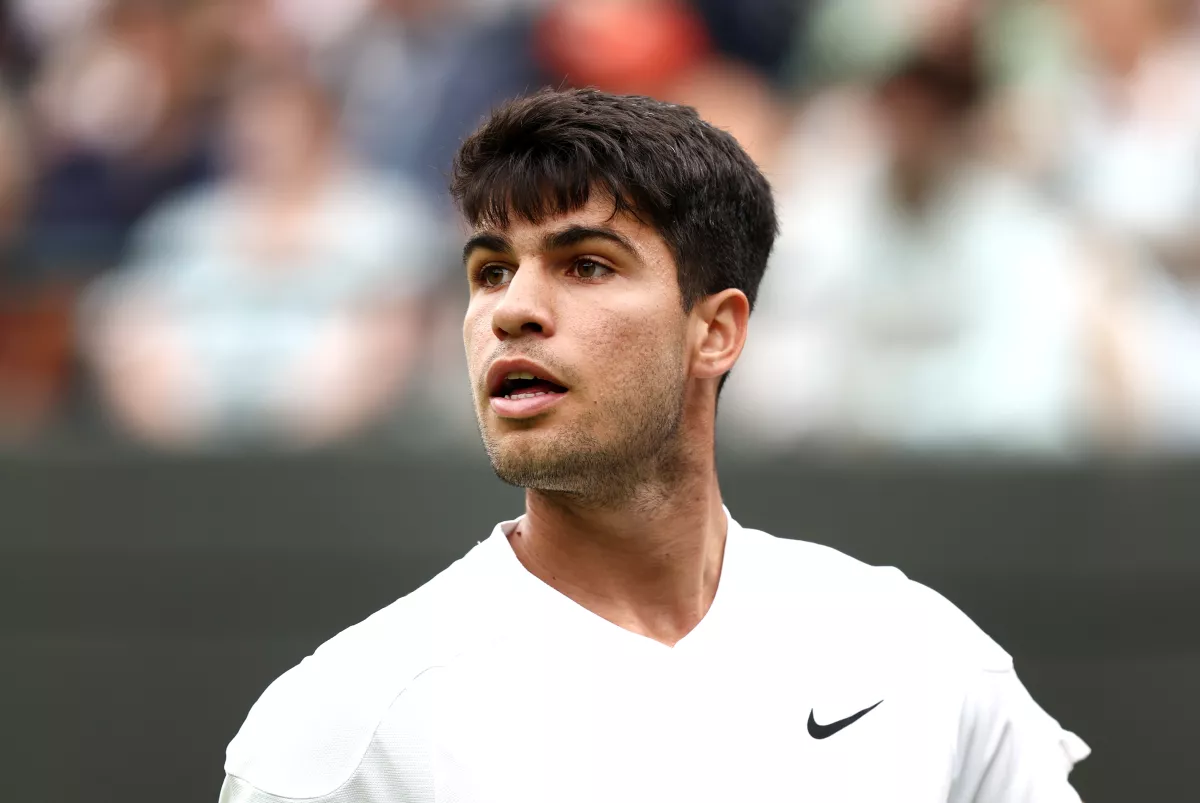 Carlos Alcaraz avanza a tercera ronda de Wimbledon 2024