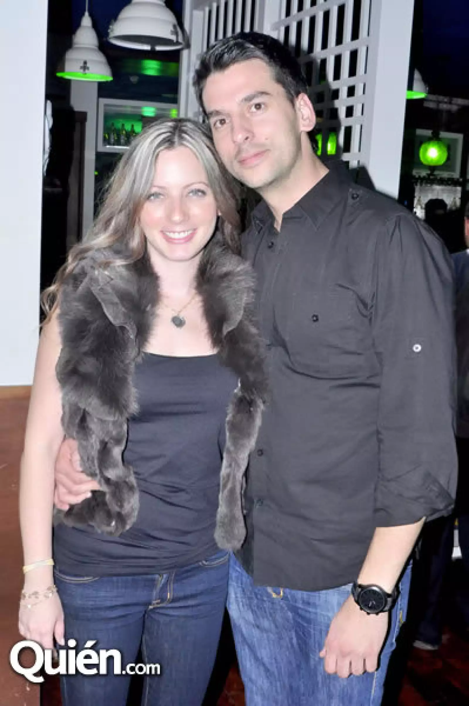 Gaby Casillas y Memo Basauri