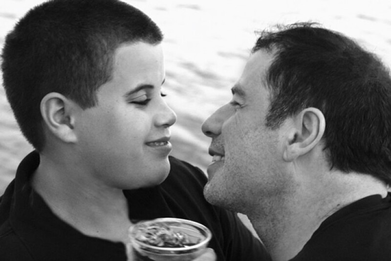 Travolta con su hijo Jett.