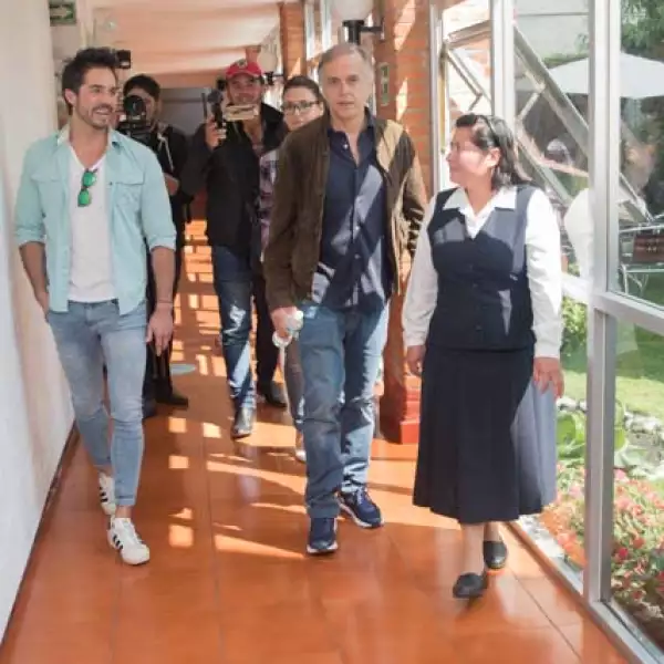 Visita de Paco Arango a la Casa de la Amistad