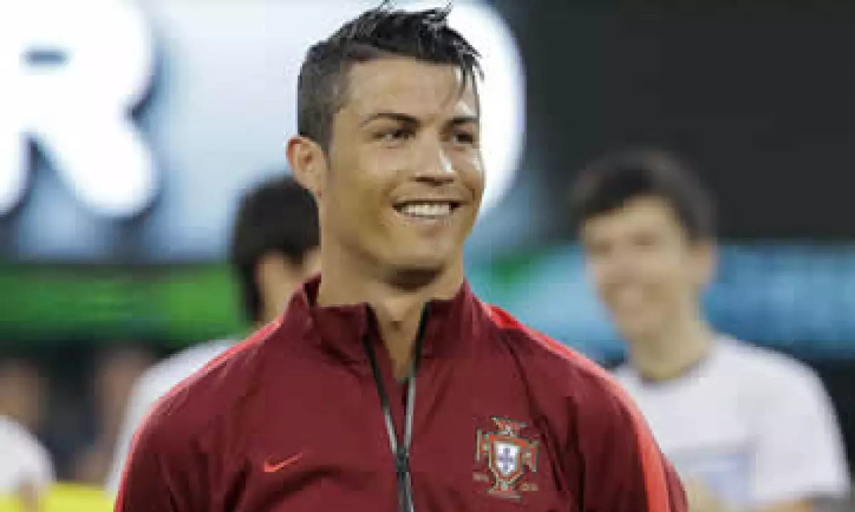 El portugués sumó 84.7 millones de likes en su página de Facebook previo al arranque del mundial. (Foto: Reuters)