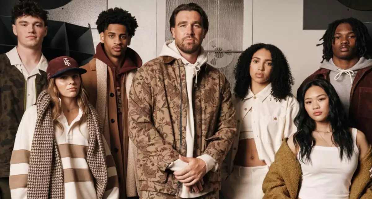 travis kelce nueva coleccion ae x tru kolors