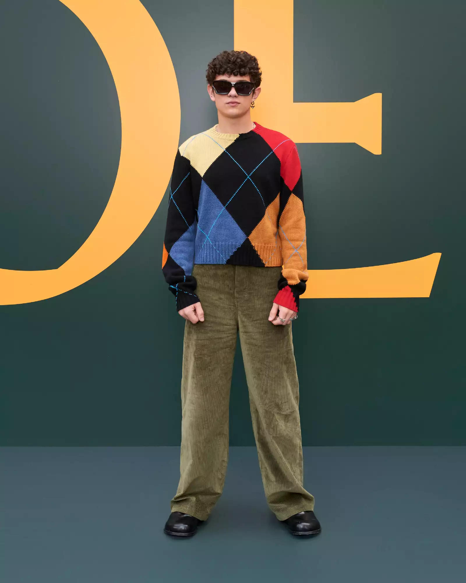 LOEWE_SS25_MENS_SHOW_NOAH_JUPE_L1089661_46.jpg