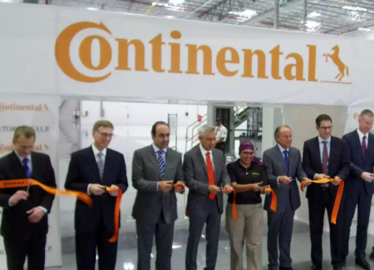 Continental inauguraci�n planta SLP