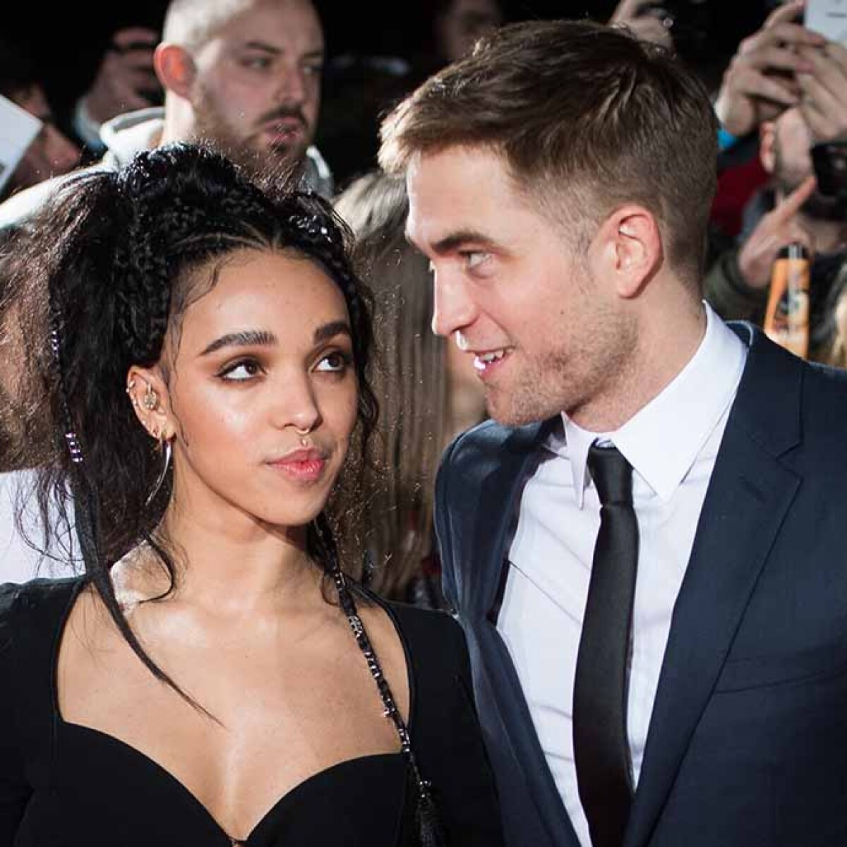 La reacción de Robert Pattinson ante el nuevo romance de su ex FKA twigs con Shia LaBeouf