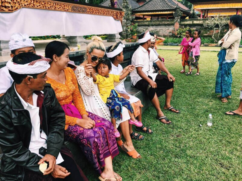 Quién® platicó con la escritora y bloguera de moda acerca de su última aventura en Indonesia y sobre su nuevo proyecto “Into the Industry”, un workshop de moda que imparte en Nueva York.