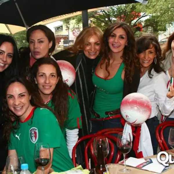 Ambiente Partido México Francia Polanco