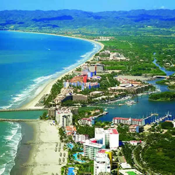 Una vista panorámica de la Riviera Nayarit.