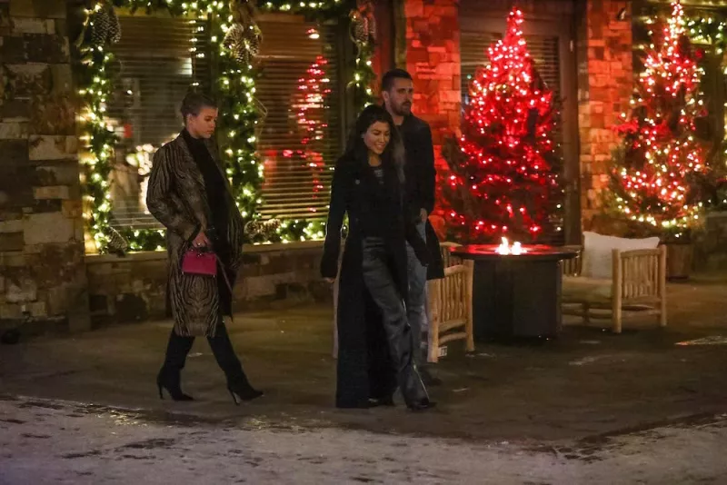 EXC Kourtney Kardashian, Sofia Richie, Scott Disick